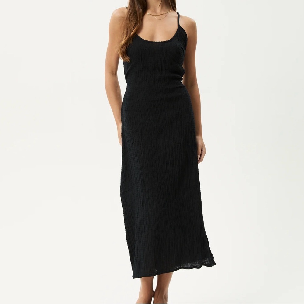 Black Sleeveless Maxi Dress — Classic Scoop Neck